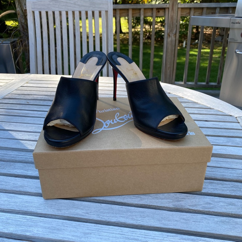 Christian Louboutin black size 39, 90mm slides